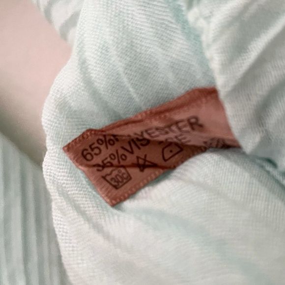 Accordion Pleat Semi Sheer Long Wrap Scarf, Mint, NWT - Picture 6 of 6